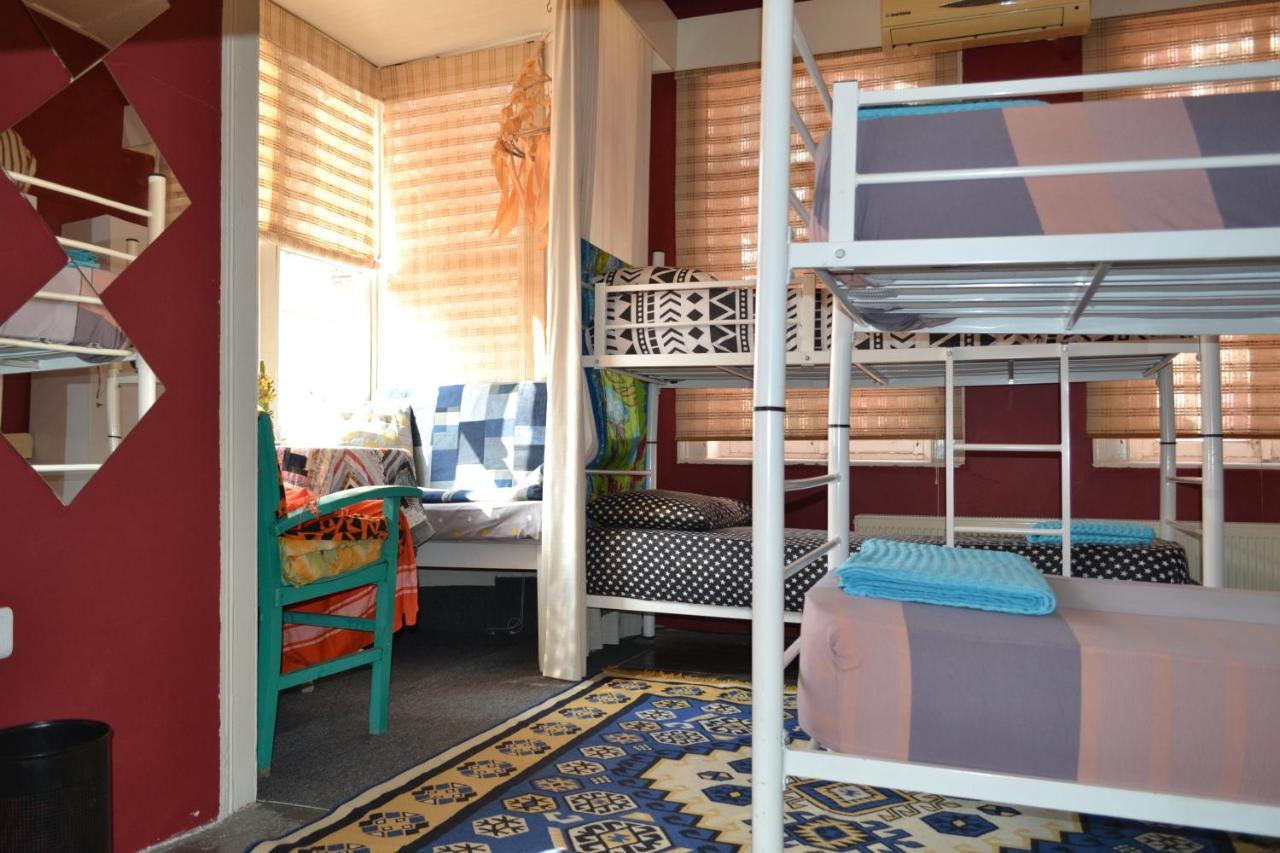 My Happy Home Hostel Izmir Eksteriør billede
